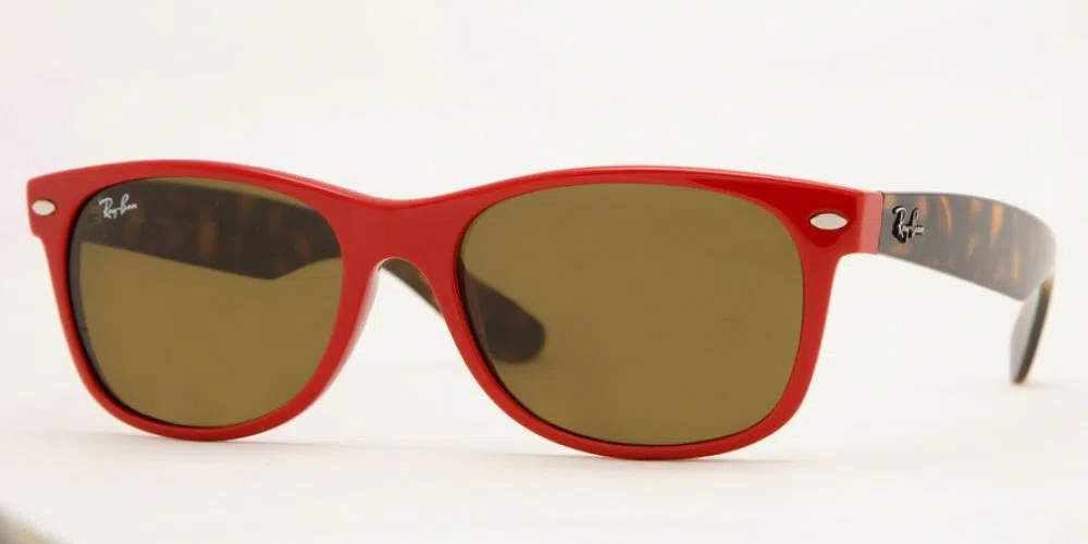 Ray Ban New Wayfarer 2132 Sunglasses - Medium - 55mm - Black - view 30